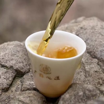 广福心道白茶湖林壹号2016年寿眉茶饼非遗传承人拼配茶 351g